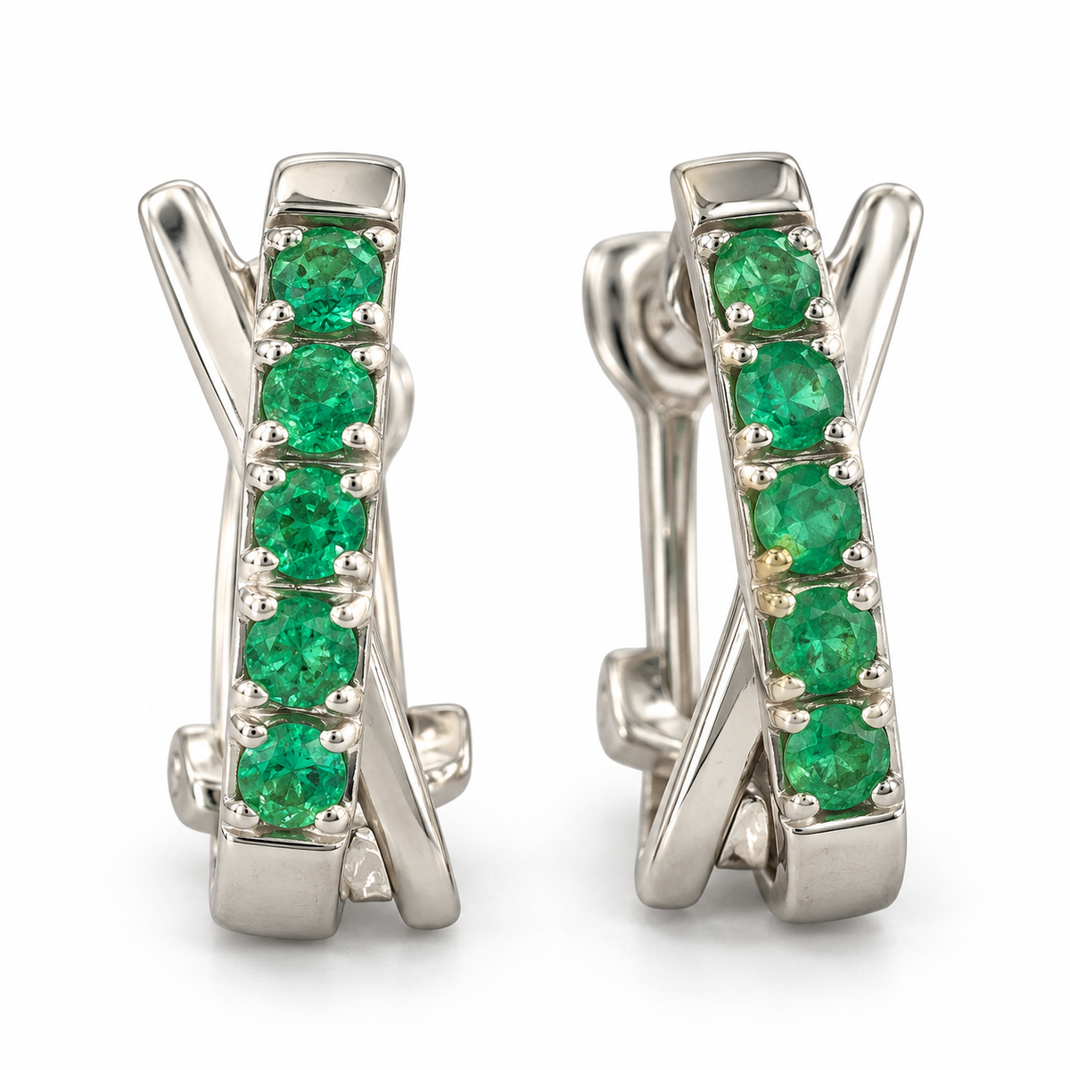 D153 ARETES ESMERALDA REDONDA PLATA RODIO 925